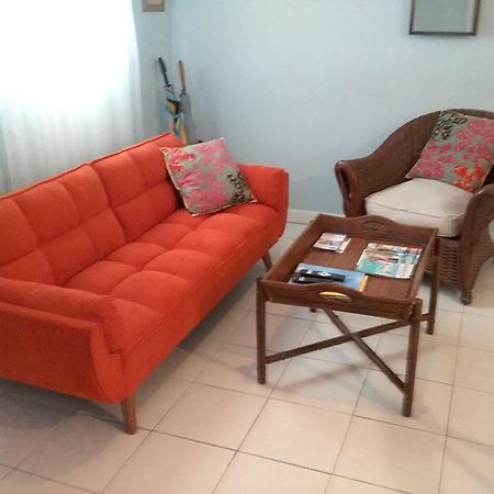 Lynn'S Cozy Cottage แนสซอ ภายนอก รูปภาพ